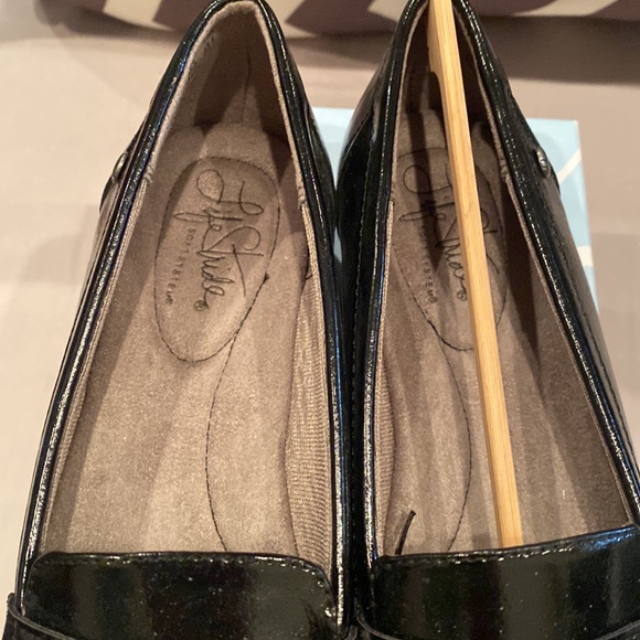 NWT LIFE STRIDE "Penny, Black Starry" style Loafers Size 6.5 - Picture 7 of 11